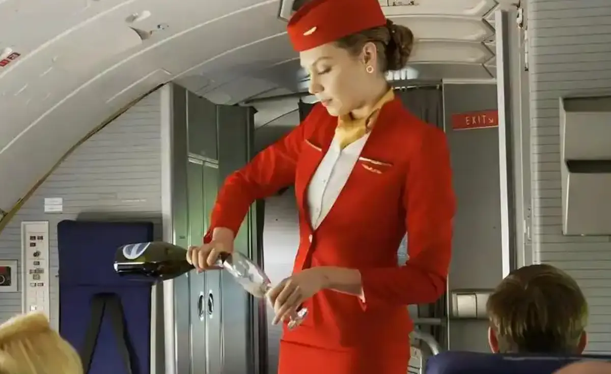 法国空乘4法版高清完整版在线观看 - 全集未删减免费播放 - 4K完整版资源