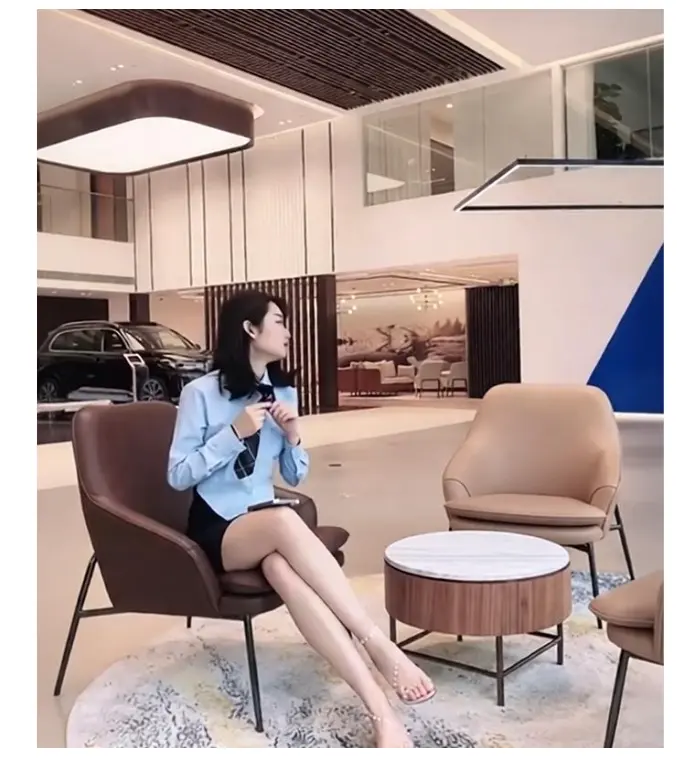 佳木斯新玛特迪桑特柜姐日常被拍_1080P高清成片无删减-迪桑特导购事件完整版-新玛特女销售视频资源下载-免费在线观看全系列