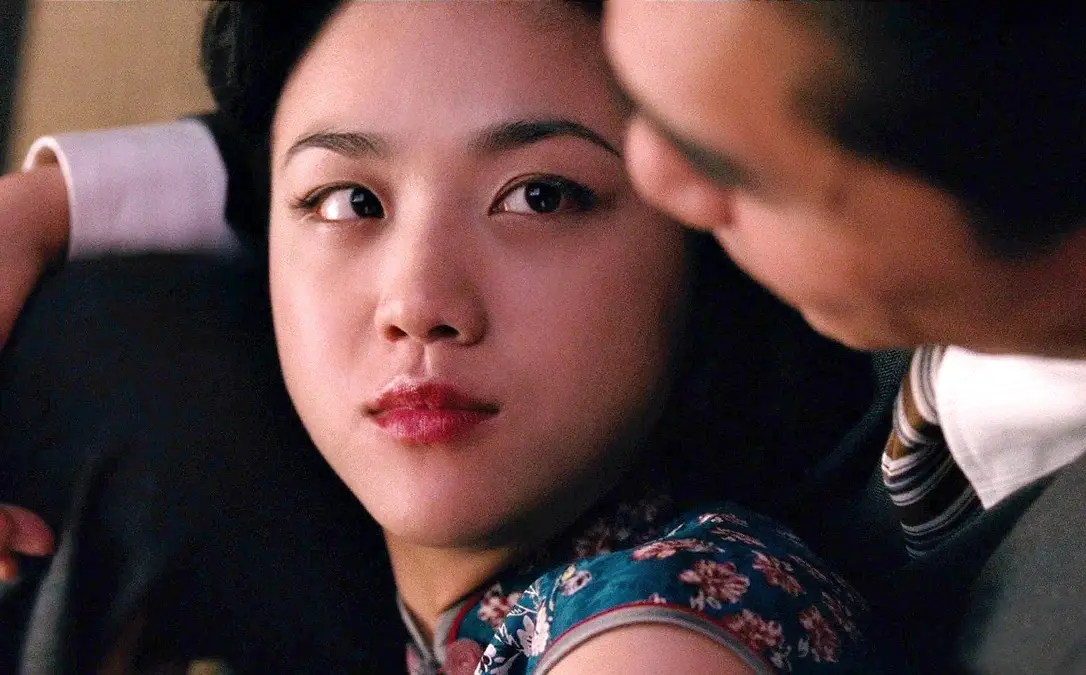 《色戒》未删减完整版-梁朝伟汤唯主演-《色戒》无删减高清版在线观看-李安导演金狮奖获奖影片