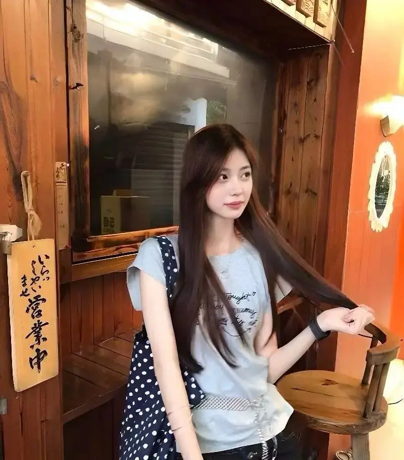 《抖音戴馨菲》高清无码完整版在线观看 - 蓝光画质免费点播 - 人气网红戴馨菲全季无删减下载